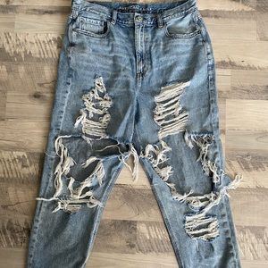 American Eagle Mom Jeans